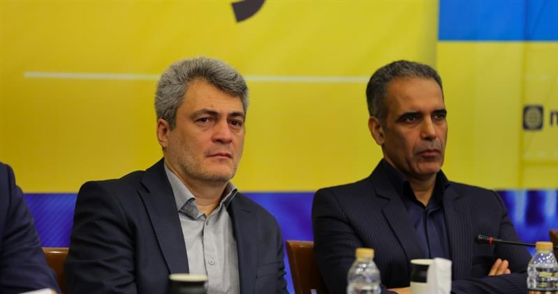 بازنگری برنامه‌های سرمایه انسانی فولاد مباركه براساس دیدگاه كاركنان