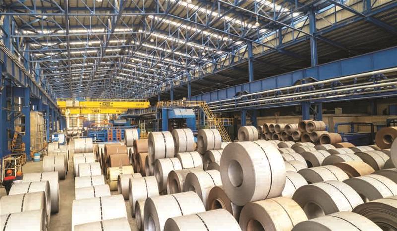 ثبت دو ركورد جدید تولید در شركت نورد فولاد زرین شهركرد