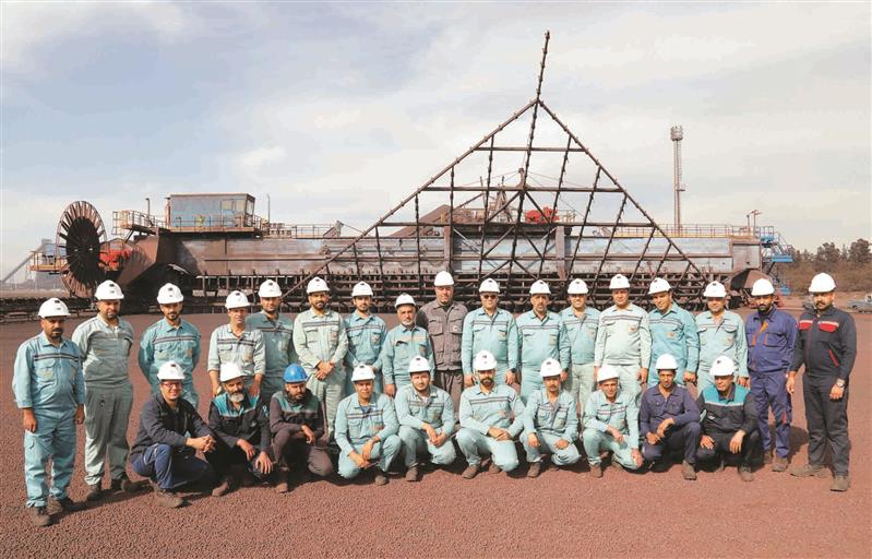 قدرت فولاد از اراده ما آغاز می‌شود