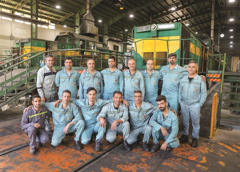 میهمانان این هفته: همكاران واحد حمل مواد اولیه و محصولات